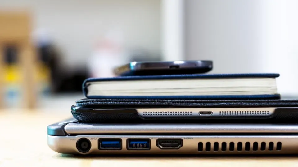 Laptop Computer